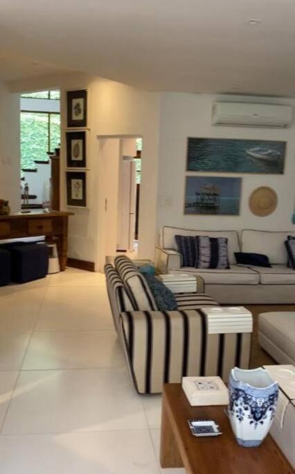 Casa Deliciosa Em Condo C/ Piscina Frente Ao Mar Sao Sebastiao  Exteriör bild
